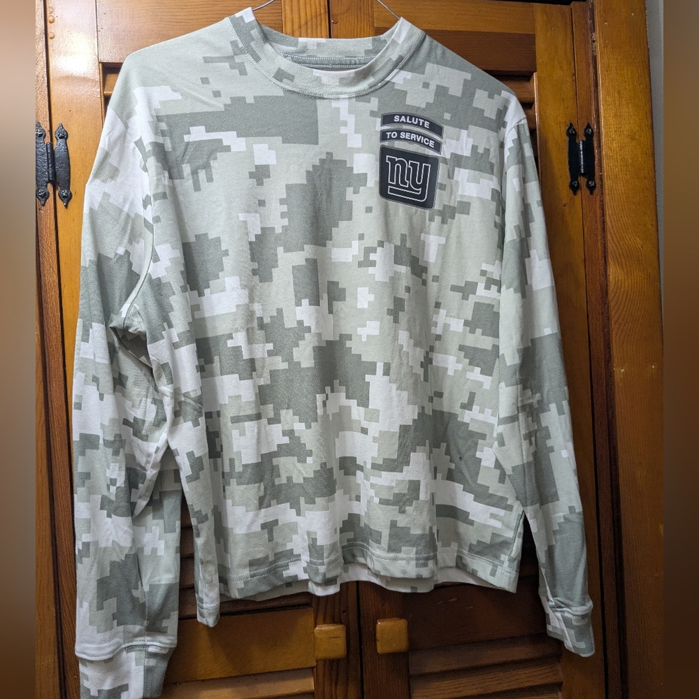 Nike NY Shirt Women M Grey Long Sleeve NFL Salute To Service Crew NWT